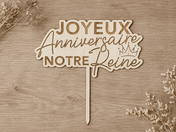 Cake topper personnalisé anniversaire en bois