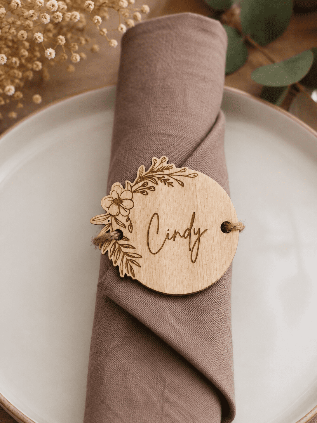 Marque-place rond de serviette en bois personnalisé pour mariage champêtre 