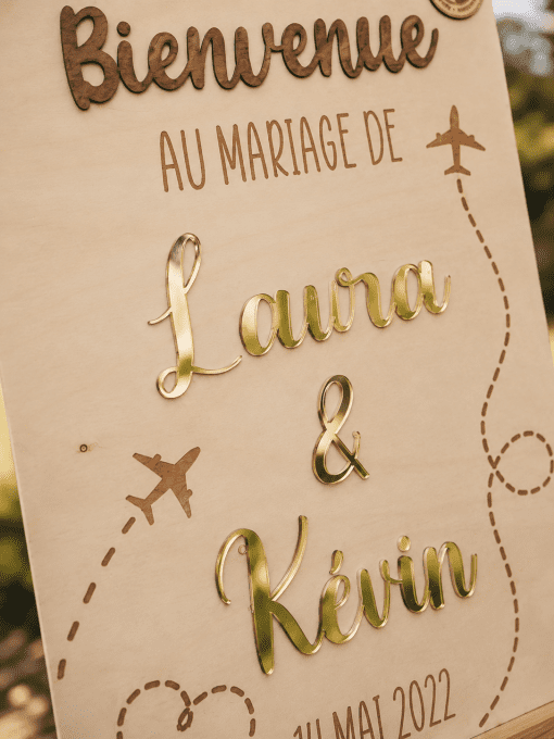 Panneau de bienvenue personnalisé en bois thème mariage voyage 
