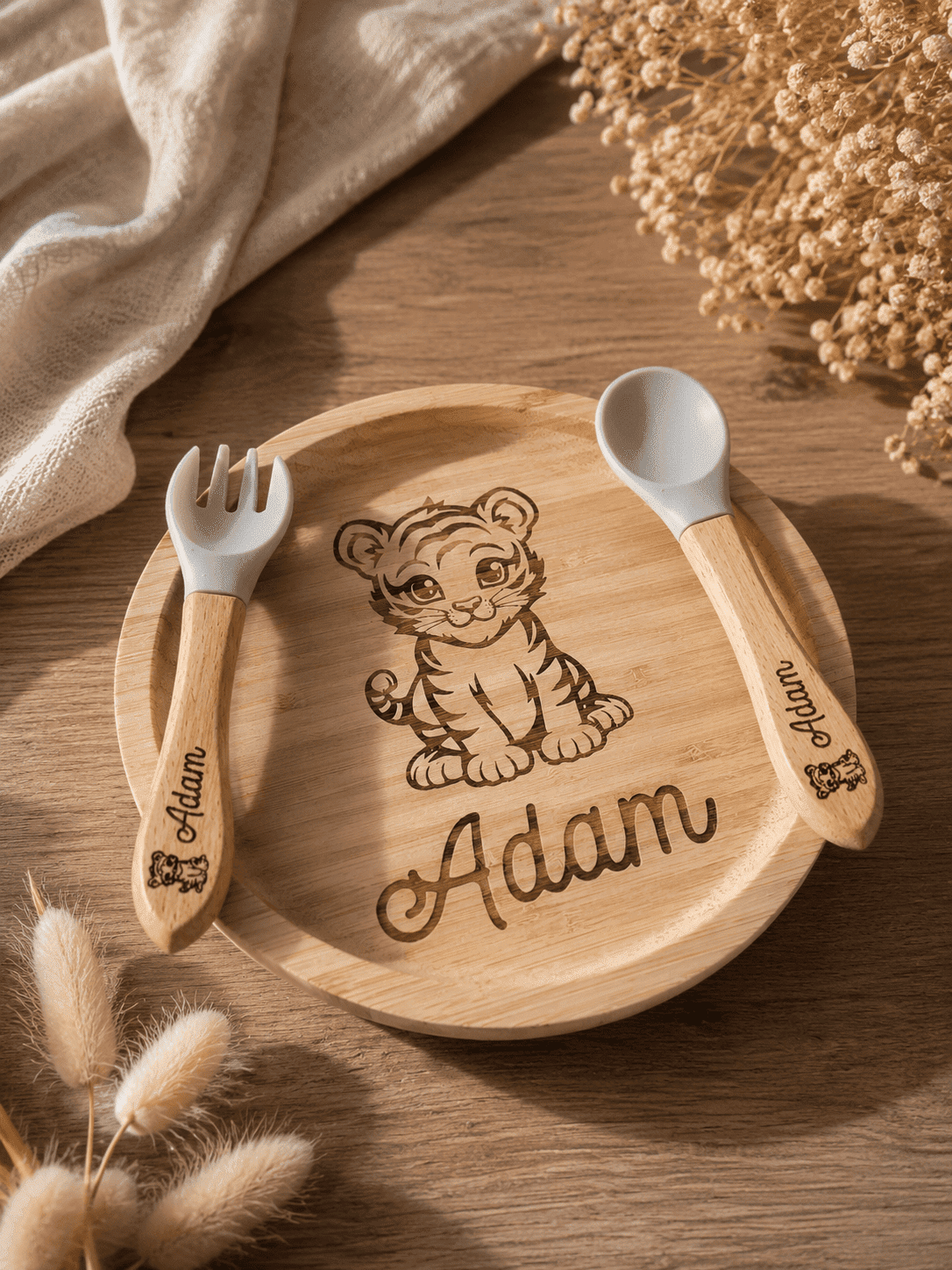 assiette bébé et couverts personnalisés